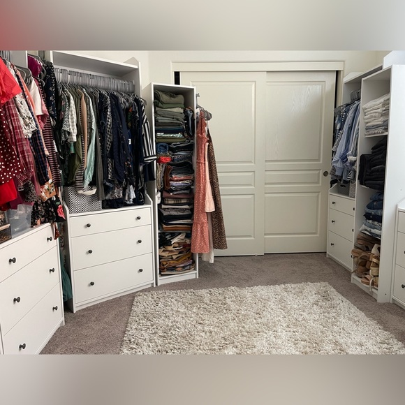 BUNDLE & SAVE!!! At least 100 new listings this next month✨ ••• - Picture 13 of 14